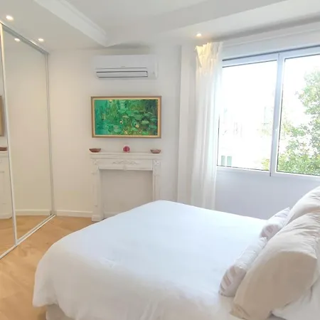 La Dolce Vita De Cannes: Luxury City Center Apartement, Beautiful View